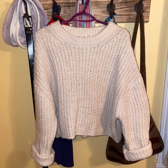 Beige Knit Heavy Long Sleeve Pullover Sweater Women | Garage | Size: XL - Picture 2 of 5